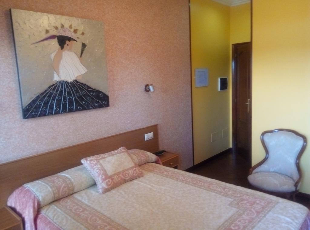 Hostal Residencia Bahia Лаше Екстер'єр фото